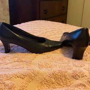 Navy Blue Size 10 Squared heeled shoes Brand New